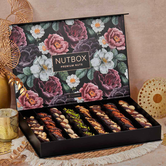 Medium Diwali Filled Dates Nutbox