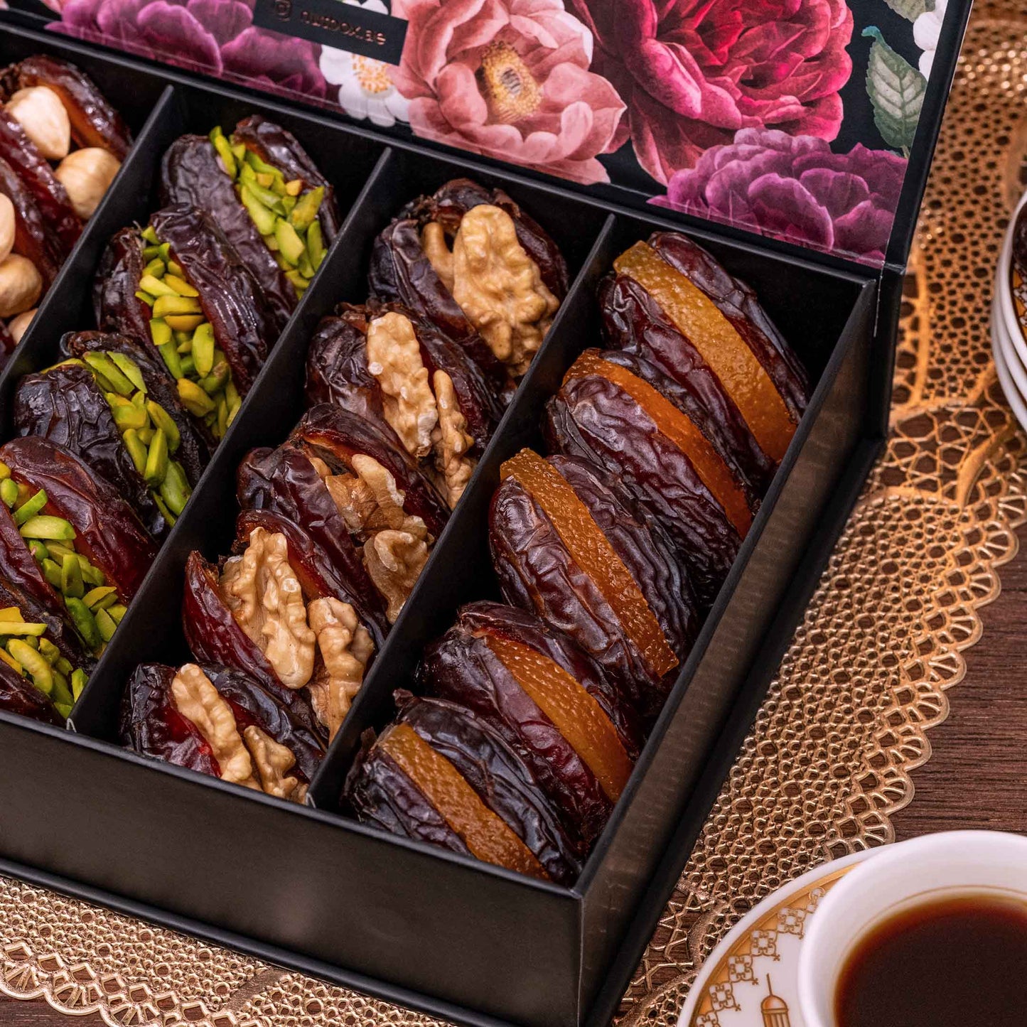 علبة تمر رمضاني صغيرة